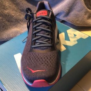 HOKA ONE ONE CAVU running shoes